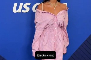落落大方！科比大女儿娜娜昨天观战美网男单决赛
