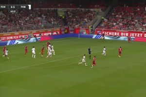 尼胡斯不停球凌空抽射破门，海登海姆2-1再次领先拜仁！