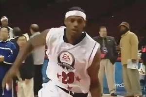 全是青春回忆当年NBALive宣传片，姚明、詹姆斯等出镜