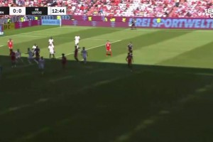 拜仁开场13分钟1-0！路易斯·迪亚斯抓住对手失误破门