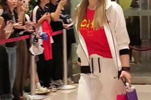 42岁还这么猛！老詹与马克西还有杰伦布朗的训练来了！！！