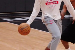 休赛期一起练！特雷·杨、迪班萨、AD、切特以及克莱等20位球员合练集锦